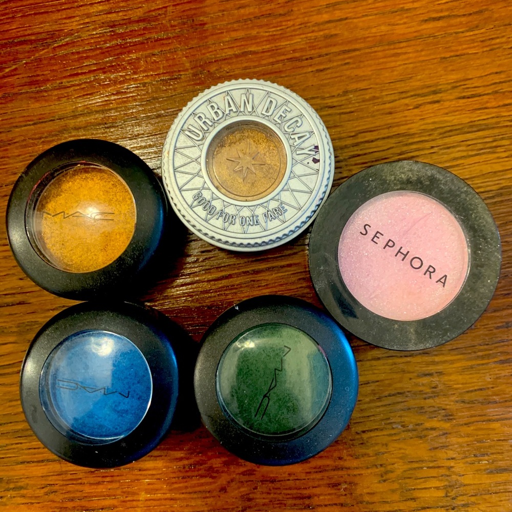 Mac, urban decay & Sephora eye shadows